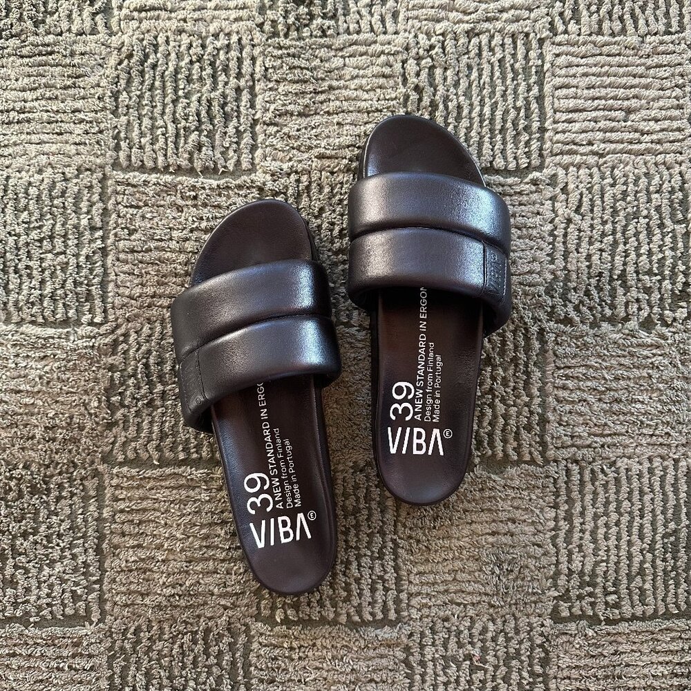 VIBAe | Porto Leather Preto Black in size 39